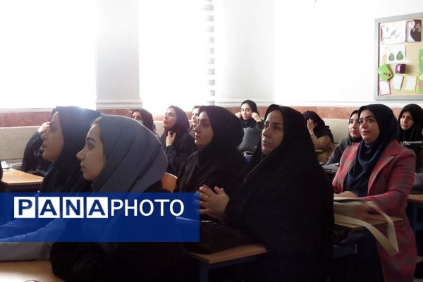 معلمان، مرزبانان سلامت دانش‌آموزان 