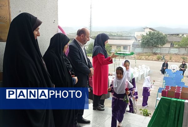 جشن شکوفه‌ها در گلوگاه 