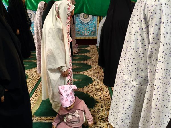 لحظات ناب اعتکاف دانش‌آموزی دختران در جاسک