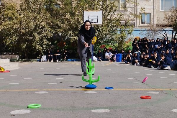 برگزاری المپیاد ورزشی درون‌مدرسه‌ای در مدرسه یاس‌نبی،فتح در بهارستان‌دو