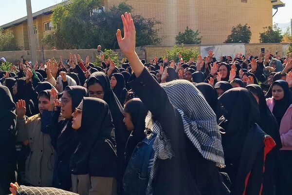 استقبال باشکوه از پیکر۶ شهید گمنام در شهرستان باشت