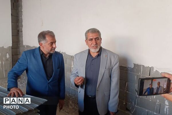 بازدید نماینده مجلس و مدیر آموزش‌و‌پرورش فیروزکوه از پروژه بازسازی مدرسه امیرکبیر