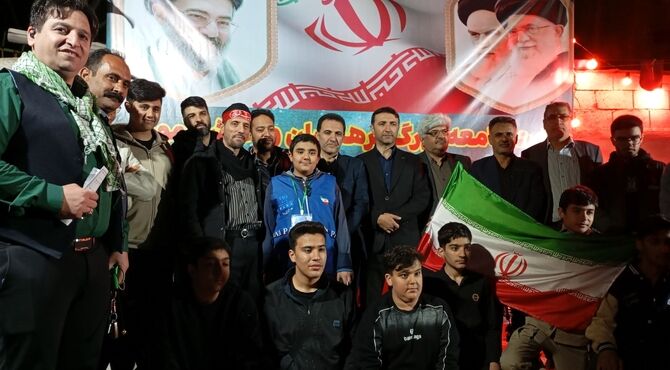 همدلی و هم صدایی فرهنگیان و دانش آموزان ناحیه دو شیراز