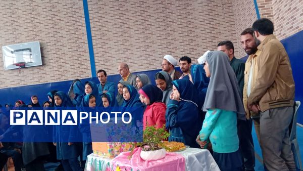 آیین جشن عاطفه‌ها در دبستان ایلیایی ناحیه 2 کرج و شهرستان فردیس