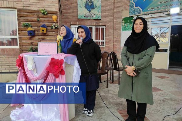 مدارس شهرستان قدس زیر چادر بانوی دو عالم در جشن ولادت حضرت زهرا(س)
