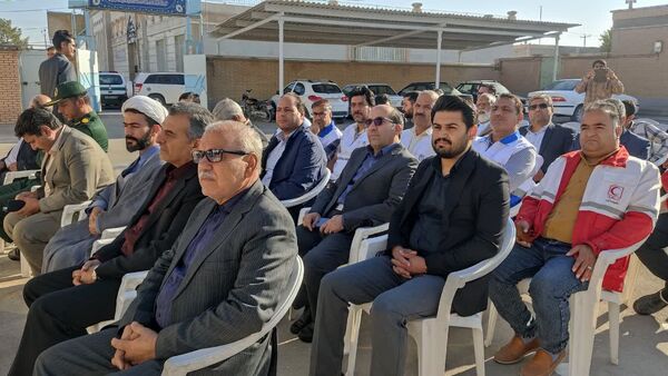 زنگ آغاز هفته پدافند غیرعامل در هنرستان آیت‌الله خامنه‌ای 