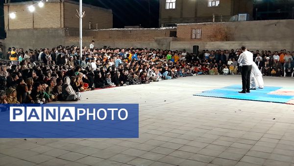 برگزاری جنگ شادی خانوادگی در مصلی شهر سلامی به مناسبت عید سعید فطر