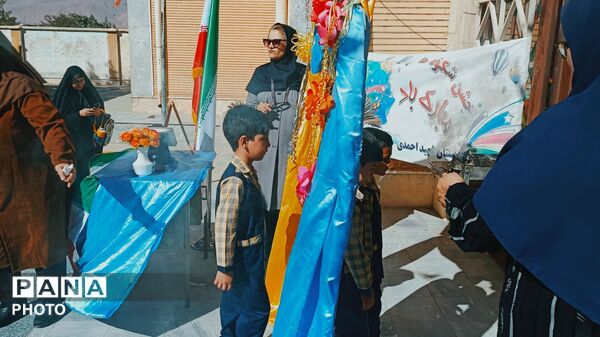 جشن شکوفه‌ ها؛ آغاز یک مسیر تازه برای کلاس اولی‌ ها