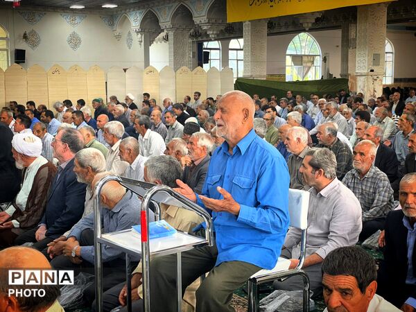 اقامه نماز عید سعید قربان در کاشمر