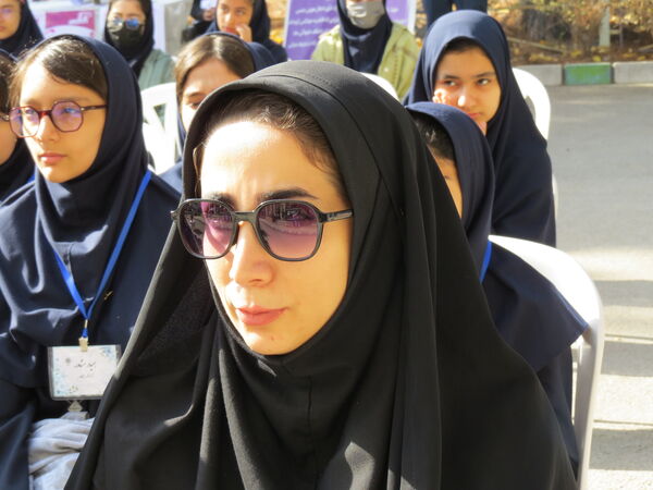 انتخابات همیار مشاور مدرسه دخترانه فرزانگان