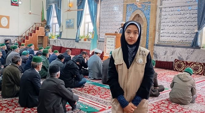 قرائت سوره فتح در مسجد جامع شهر بار