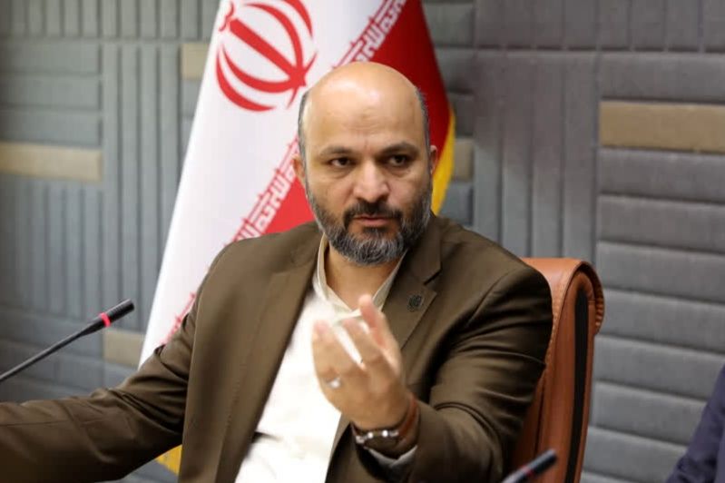 آینده کشور در دستان مدارس است