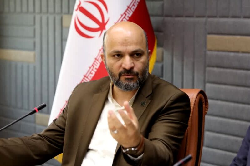 آینده کشور در دستان مدارس است