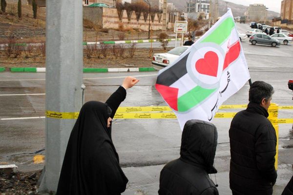 حضور حماسی مردم شهرستان پردیس در راهپیمایی روز قدس با وجود بارندگی