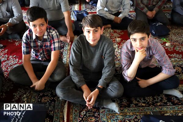 اجتماع باشکوه، حضور پرشور جوانان و خدمات متنوع فرهنگی و اجتماعی در مصلای بزرگ امام خمینی (ره)