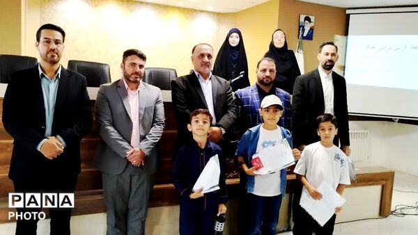آیین تجلیل از منتخبین کشوری، استانی و منطقه ای طرح و برنامه های حوزه  آموزش  کلات
