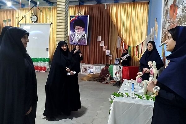 مدرسه انقلاب، بستری برای تبیین ارزش‌های انقلاب اسلامی