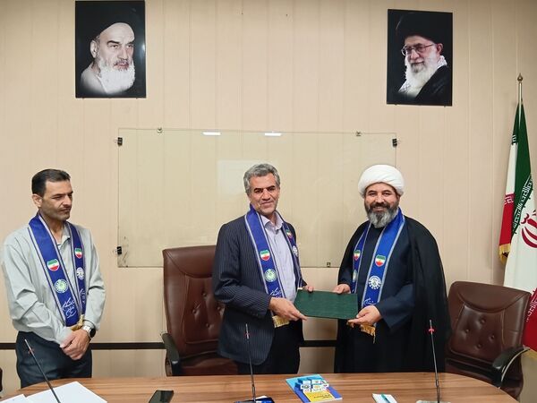 سومین نشست مسئولان و ماموران سازمان دانش‌آموزی استان البرز در کانون امام علی (ع) ناحیه یک کرج 