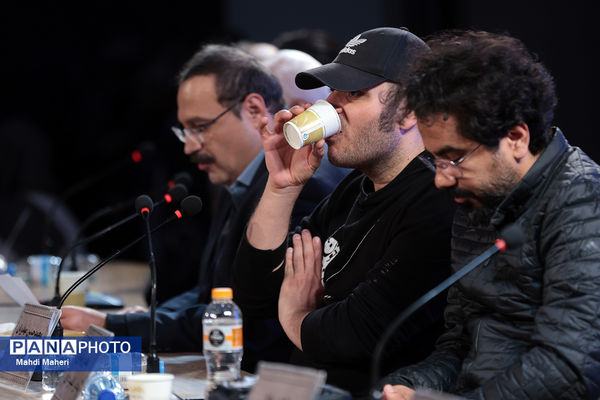 نشست نقد و بررسی فیلم «نیم شب» در چهل و چهارمین جشنواره ملی فیلم فجر