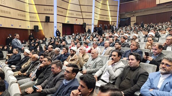 آیین نکوداشت خیر مدرسه ساز عبدالرضا وکیلی با حضور وزیر آموزش و پرورش در نیشابور 