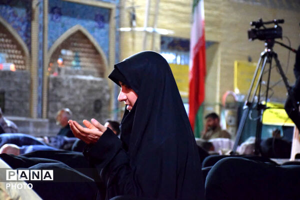 نماز استغاثه در خروش حماسی نجف آباد
