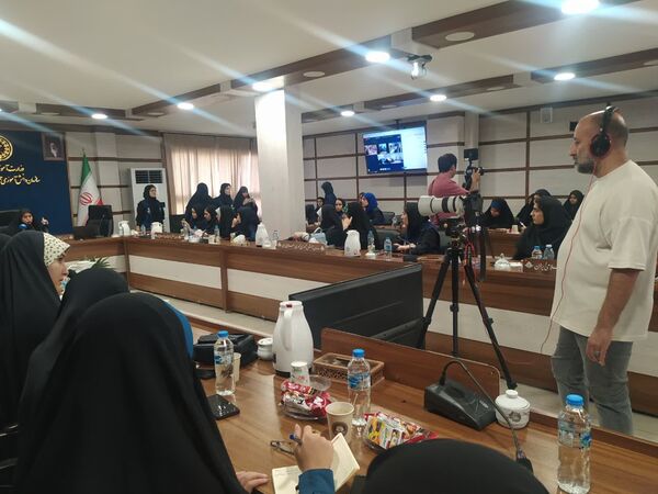 حضور خبرنگاران پانا استان قم در دوره آموزشی نوراوی مهر