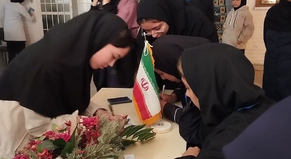 انتخابات شورای دانش‌آموزی در هنرستان کاردانش حافظ