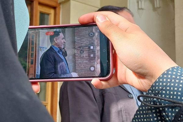 از دریچه روایت مدرسه به تاریخ ایران