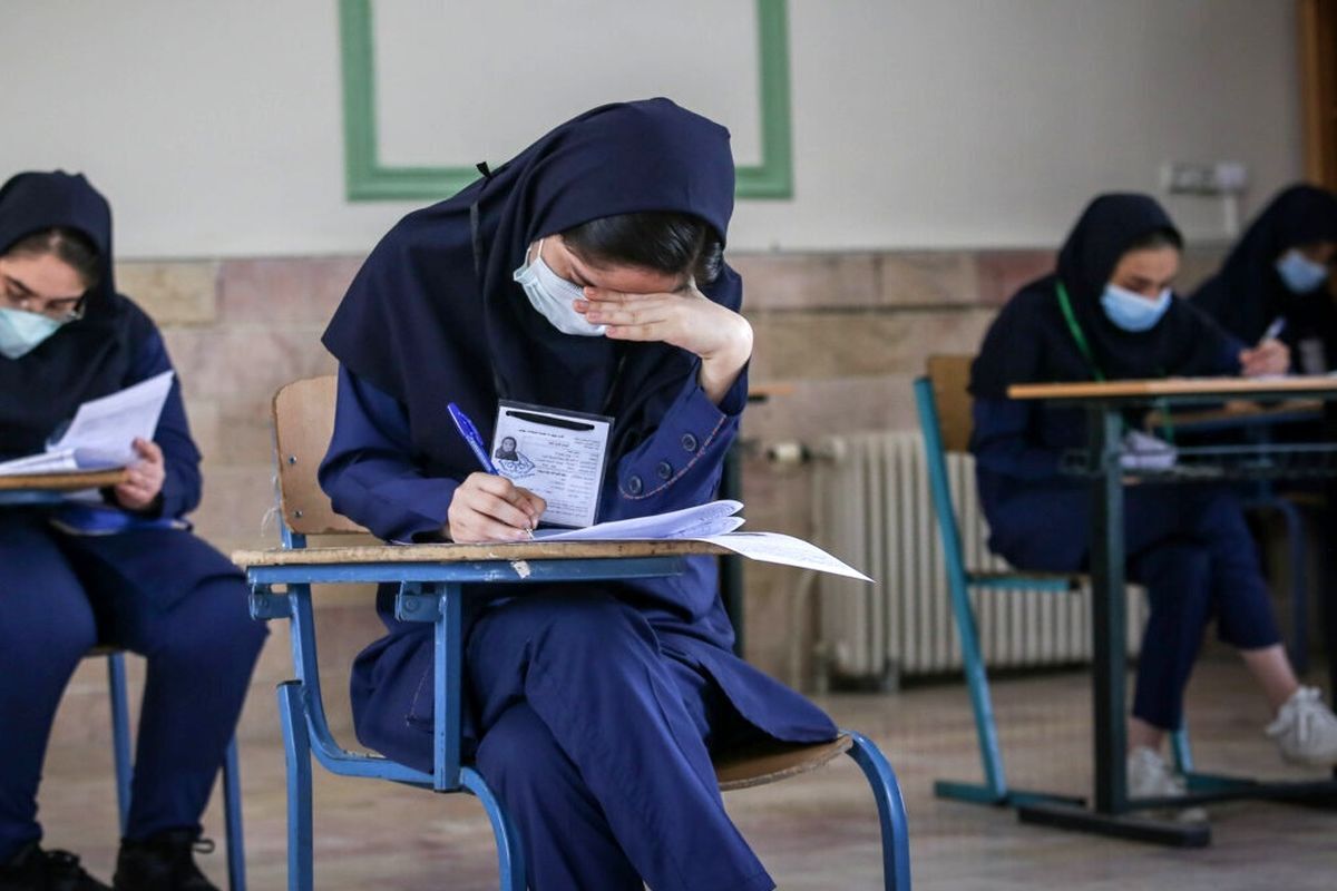 تعویق امتحانات در چهار استان جنوبی کشور بر اساس ارزیابی‌های امنیتی و کارشناسی انجام شد