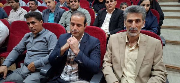 برگزاری جشن سپاس معلم در پلدختر و قدردانی از معلمان برتر