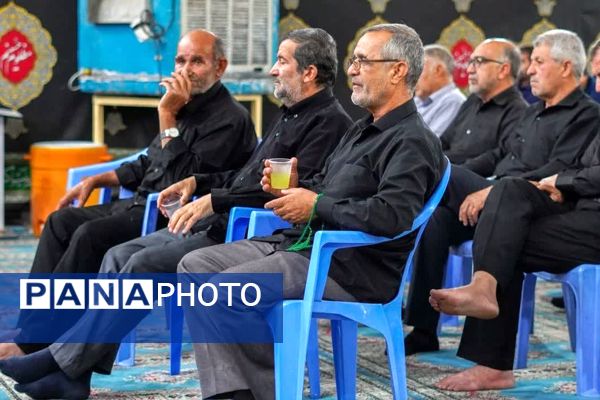 مراسم عزاداری شب‌های محرم ۱۴۰۳ در مسجد سیدالشهدا شهرک مطهری شیراز