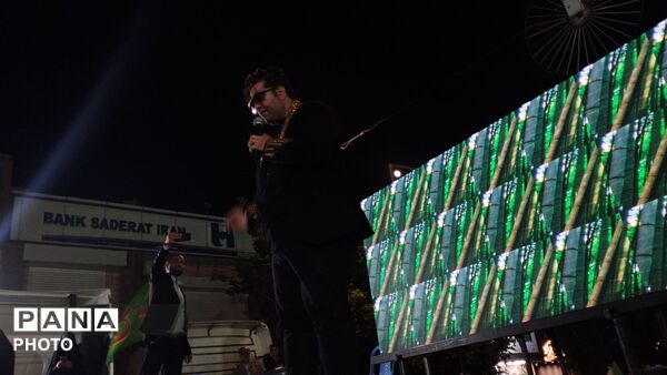 جشن میلاد پیامبر اکرم (ص)و امام صادق (ع) در حسینیه امام خمینی