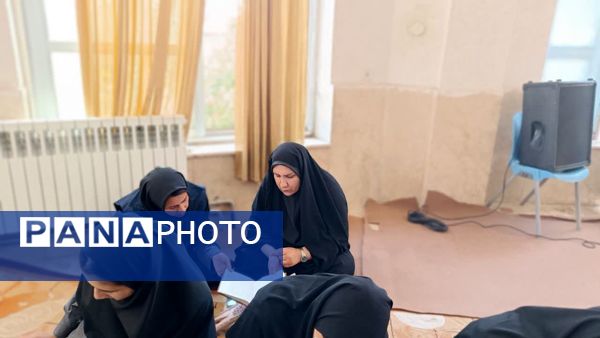 محفل انس با قرآن در مدرسه نمونه الزهرا ( س) یاسوج به‌مناسبت یادبود سیدحسن نصرالله