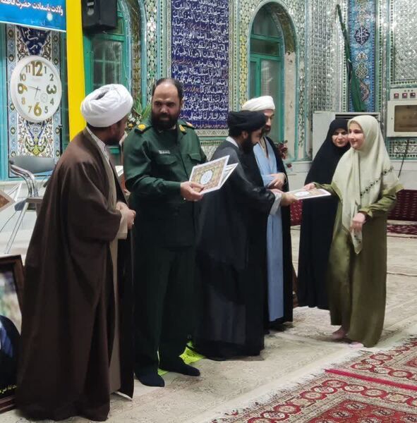چلچراغ آیه‌ها و جشن ولادت حضرت فاطمه‌زهرا(س) در گالیکش