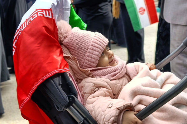 کرمانشاه پرشکوه  در جشن ۲۲ بهمن 