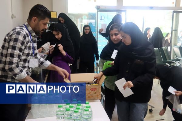 جدال و تنش بر سر علم و دانش و انتخاب سرنوشت