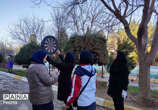 اردوی تفریحی ـ ورزشی بانوان اداری همراه با مسابقات دارت و داژبال