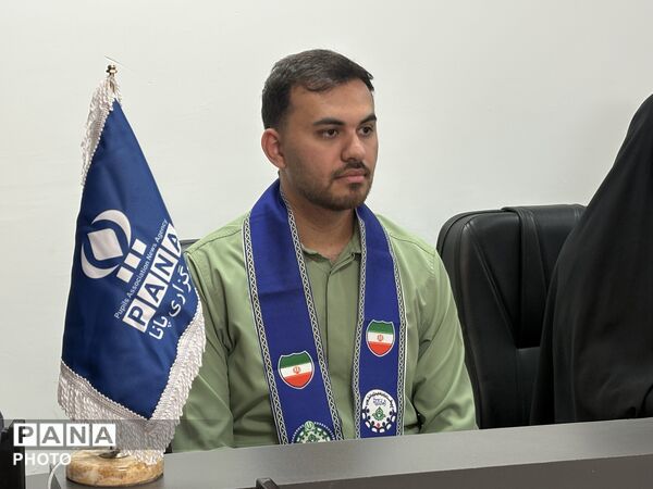 آئین تجلیل و تقدیر از دانش آموز خبرنگاران پانا همراه در رادیو پانا اسلامشهر