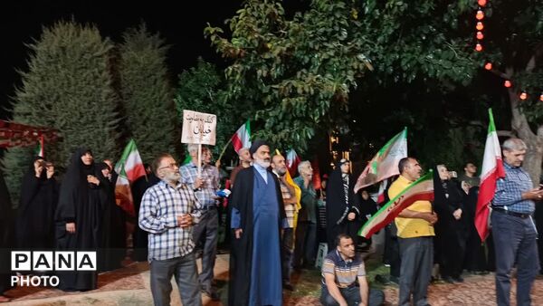 صد و هشتادو هفتمین حضور،در میدان ولیعصر الهیه 

