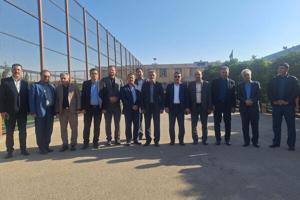 زنگ بیداری و استکبارستیزی دانش آموزان در مدارس شیراز 
