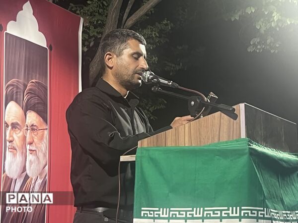 حضور مردم ابرکوه در سوگ فراق امام شهید امام خامنه‌ای 