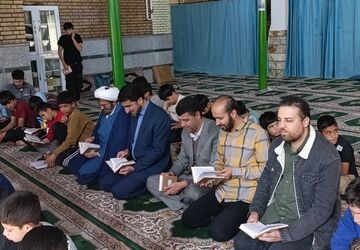 دیدار با معتکفین سفیددشت