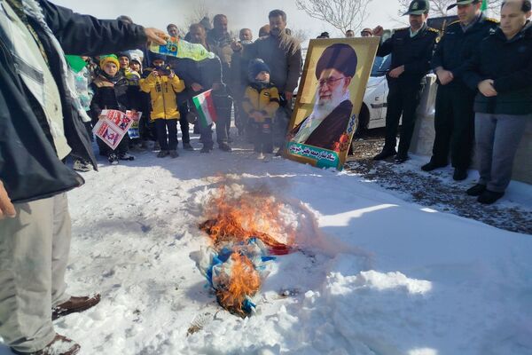 راهپیمایی ۲۲ بهمن در شهر تیتکانلو 