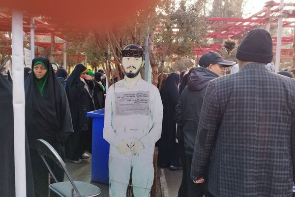 تجدید عهد با شهدا در رباط کریم
