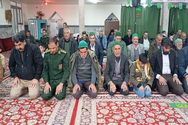 اقامه نماز جماعت ظهر و عصر در روز ۲۲بهمن  شهر بار نیشابور