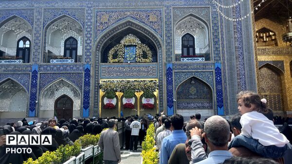نور خورشید سما بر روی خورشید طوس