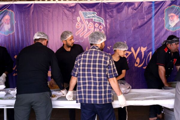  پخش 8600 غذای گرم با همت مرکز نیکوکاری شهید مهدی باکری و موسسه نذرواره در تبریز