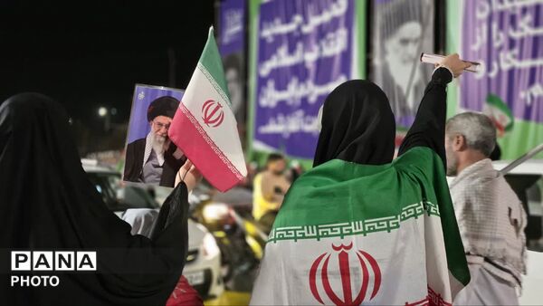 اجتماع دانش آموزان اصفهانی به مناسبت آغاز سال تحصیلی