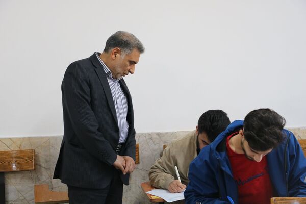 بازدید از حوزه‌های آزمون نهایی دی ماه پایه دوازدهم ناحیه ۶ مشهد