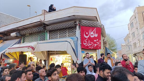 ملکان در پرتو هنر و معنویت؛ جشن میلاد امام رضا (ع) در بازار نوسازی شده